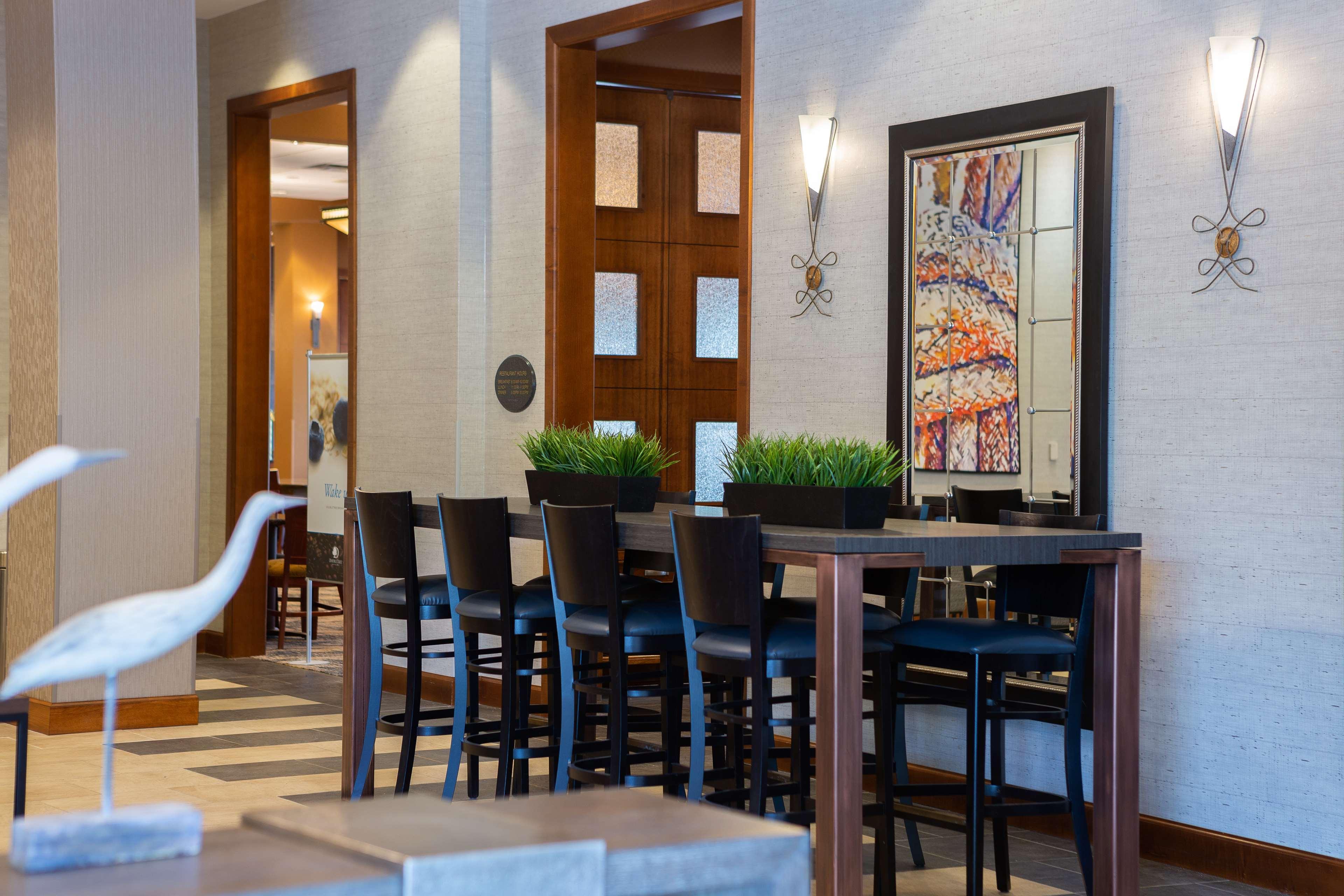 Doubletree By Hilton Bay City - Riverfront Екстериор снимка