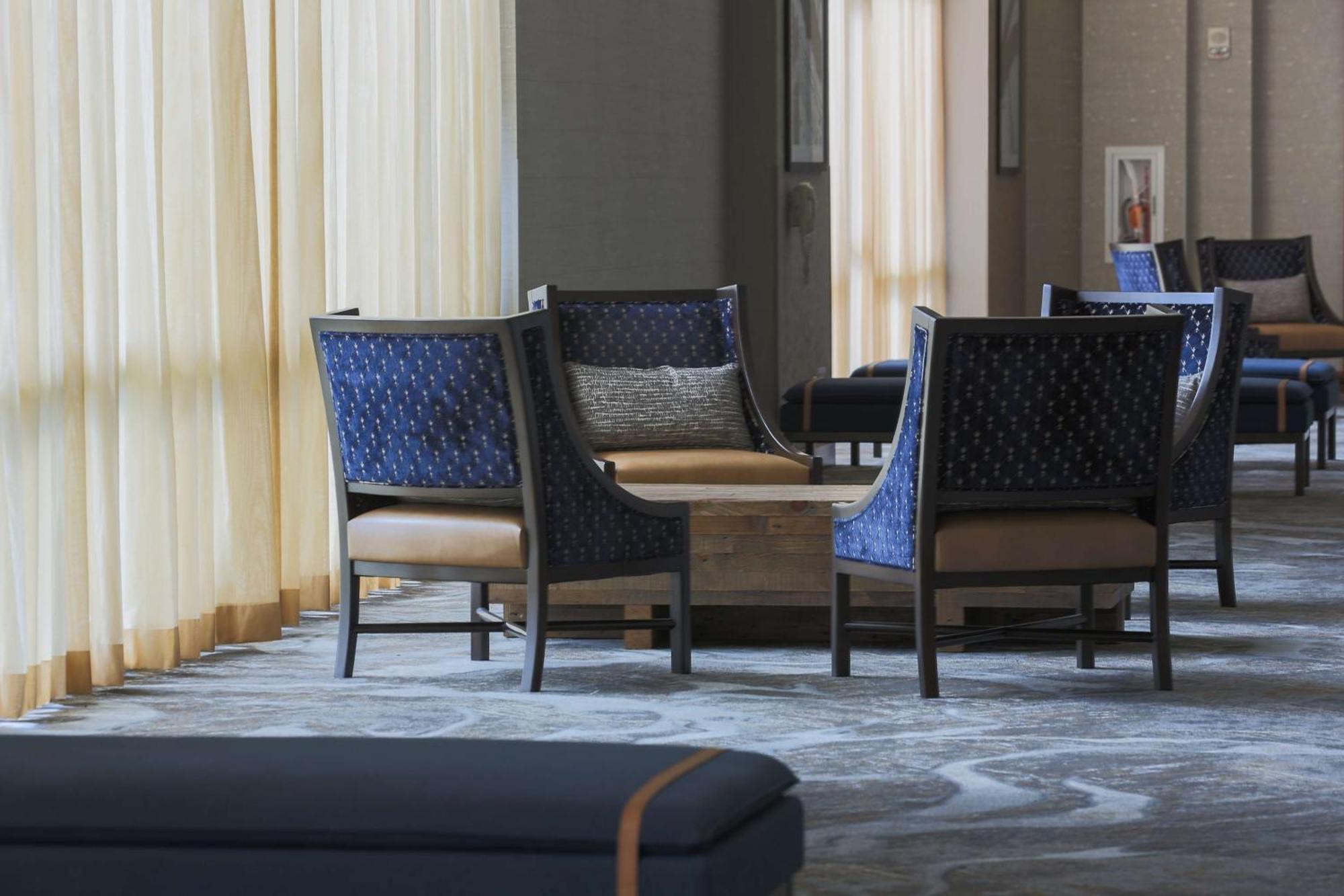 Doubletree By Hilton Bay City - Riverfront Екстериор снимка